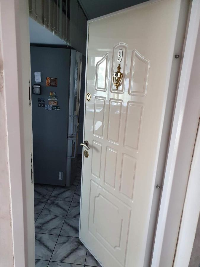 Apartament Cu Regim Hotelier In Dr.Tr. Severin Drobeta Turnu Severin Exteriör bild