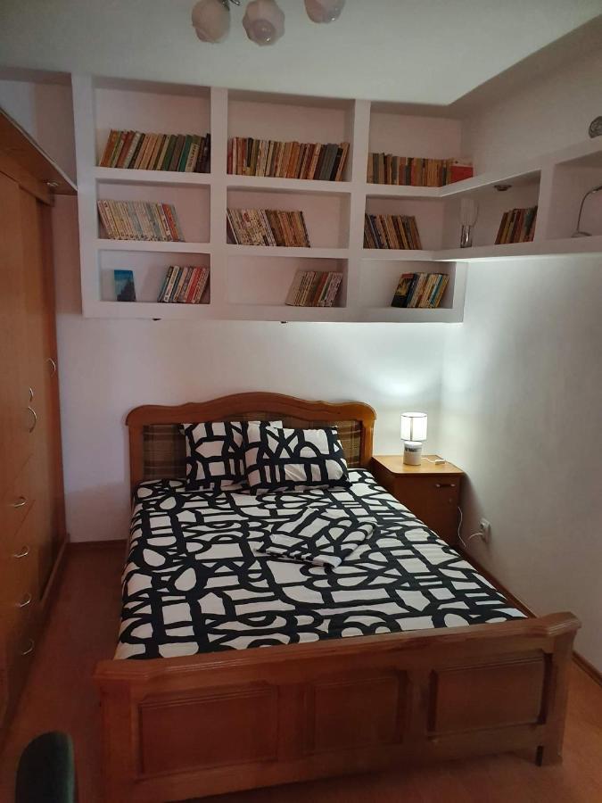 Apartament Cu Regim Hotelier In Dr.Tr. Severin Drobeta Turnu Severin Exteriör bild