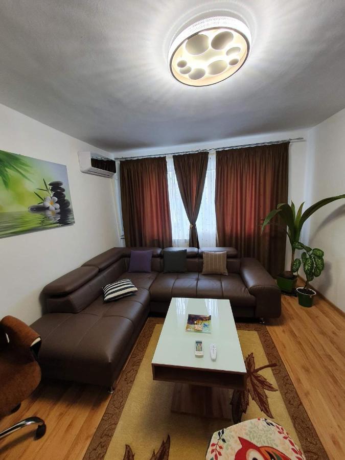 Apartament Cu Regim Hotelier In Dr.Tr. Severin Drobeta Turnu Severin Exteriör bild